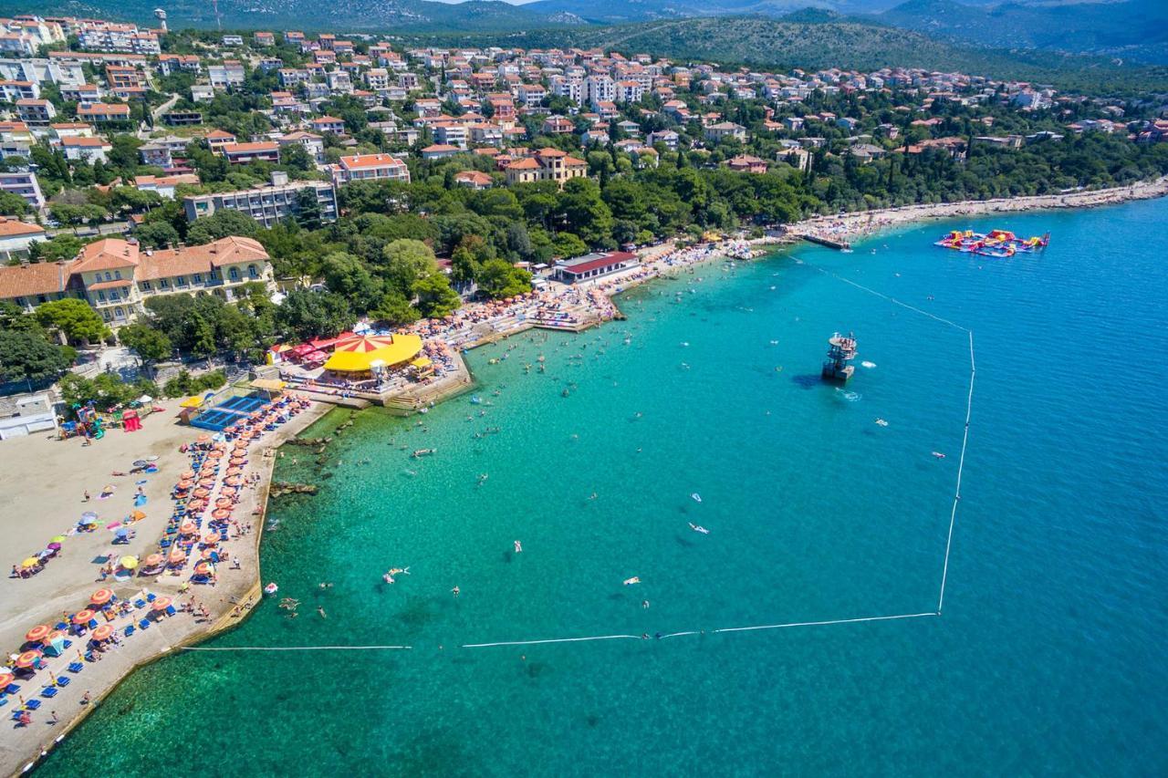 Kuca Za Odmor Antic - Holiday House Antic Novi Vinodolski Exterior photo